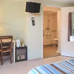 Logis Restaurant De La Dore Hotel