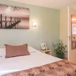 Hotel Logis Restaurant De La Dore 3*