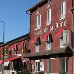 Hotel Logis Restaurant De La Dore