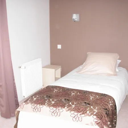 Restaurant De La Dore Hotel Vertolaye