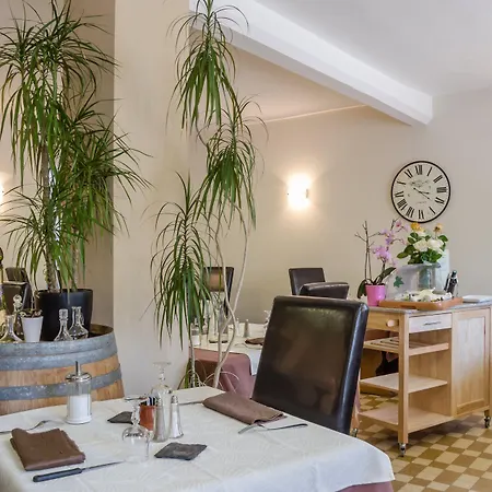 Logis Restaurant De La Dore