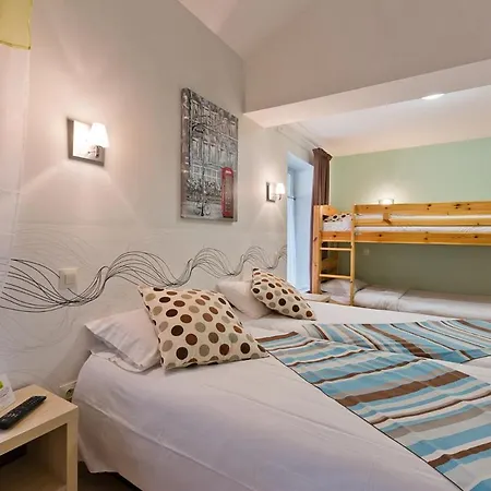 Logis Restaurant De La Dore 3* Vertolaye