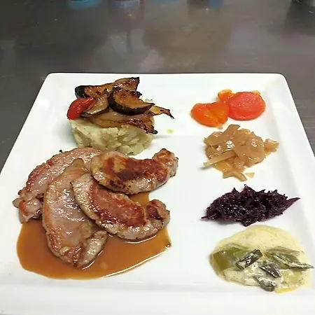Szálloda Logis Restaurant De La Dore