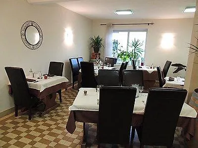 Logis Restaurant De La Dore Szálloda