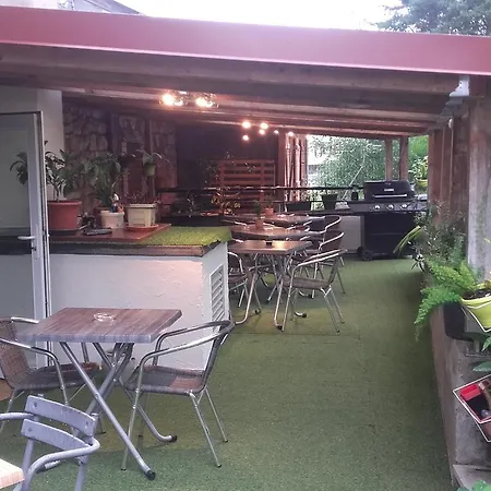 Hotel Logis Restaurant De La Dore 3*