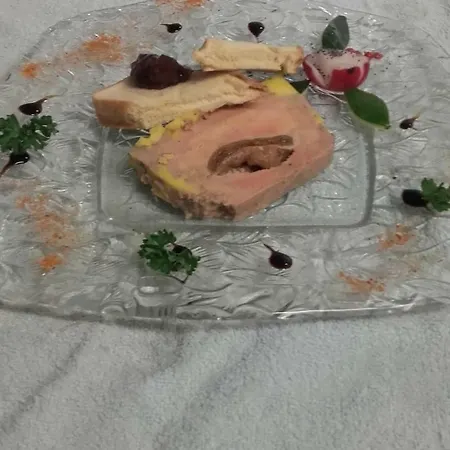 Szálloda Logis Restaurant De La Dore Vertolaye