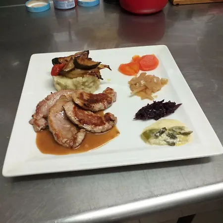 Logis Restaurant De La Dore 3* Vertolaye