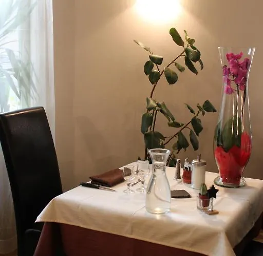 Logis Restaurant De La Dore Hotel 3*